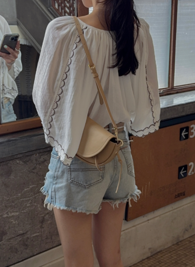 People Ask if Those Legs Are Real: One Belt, Five Ways to Make Denim Shorts Work