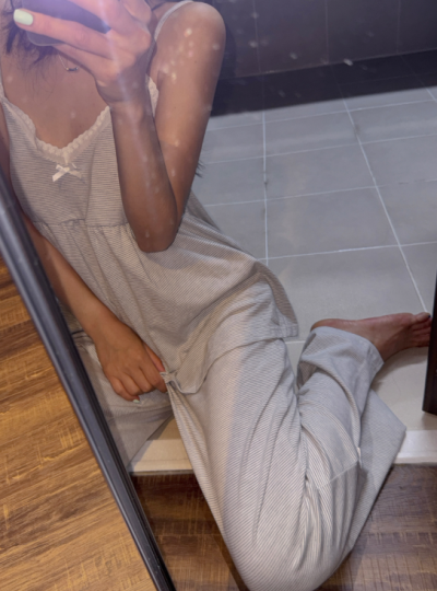 The Summer Pajama That Has 30-Something Hot Sleepers Buying Colors in Bulk