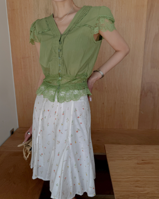 Plain T-Shirts Are Over—The Summer V-Neck Lace Blouse Everyone from 20 to 40 Is Hunting For