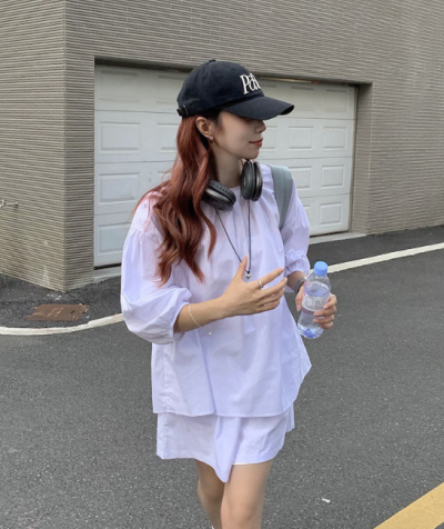 The Mom Uniform That Actually Works: Balloon Blouse + Shorts Set for Summer