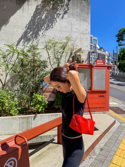 Chae Jung-An at 49 Wearing Leggings Like Nobody's Business (And 20-Year-Olds Are Copying Her)
