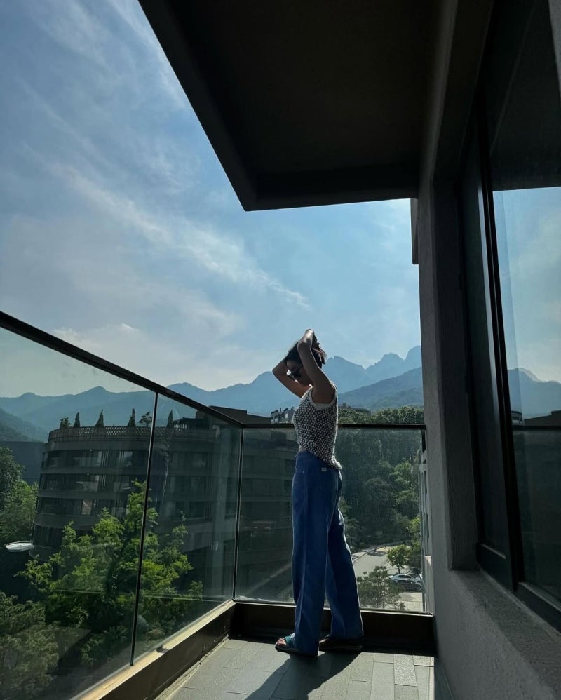 No-Fuss, Maximum Style: Cha Joo-young's Secret to Looking Accidentally Perfect