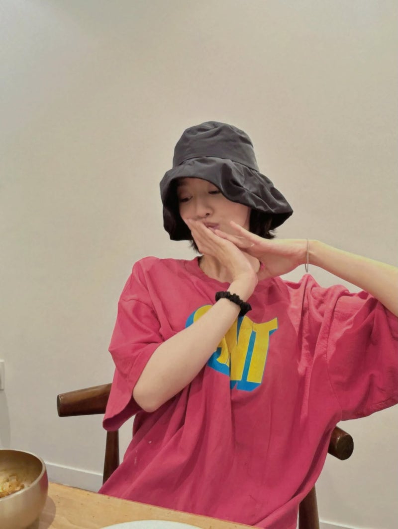 No-Fuss, Maximum Style: Cha Joo-young's Secret to Looking Accidentally Perfect
