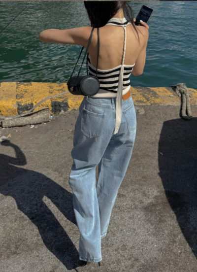 Festival Outfit in Wide Denim That Works at 20 and 30—Swap the Top, Become a Different Person