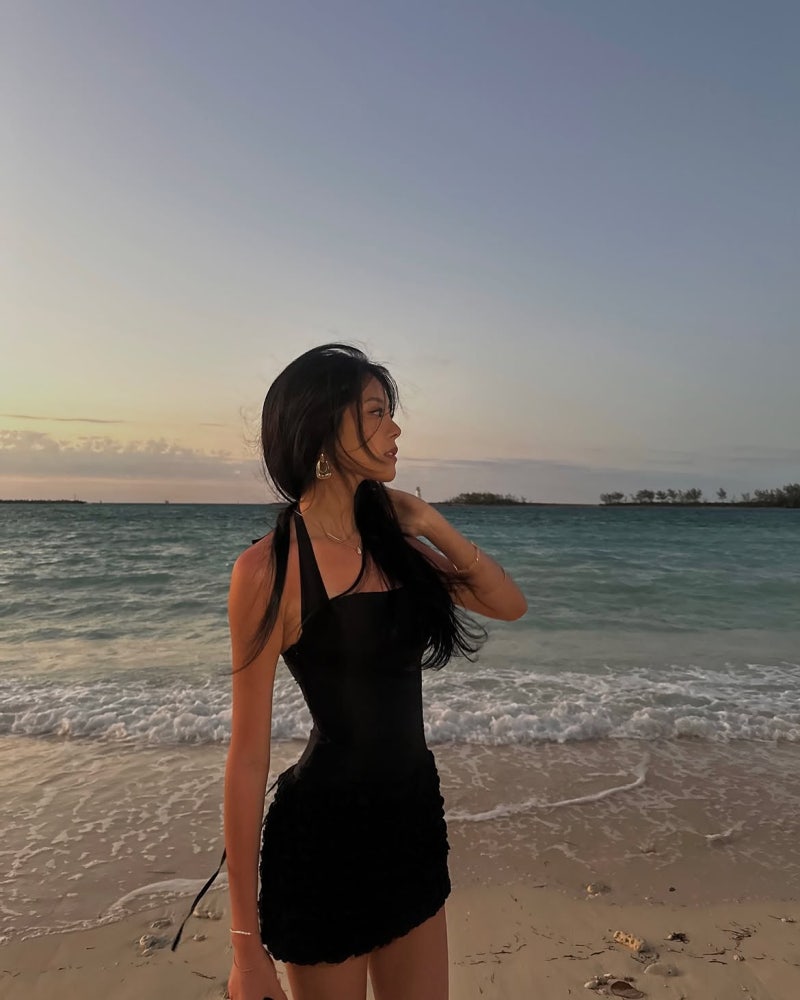 The Miss Korea Contender's Summer Ratio Game: How 175cm Becomes 185cm on Camera