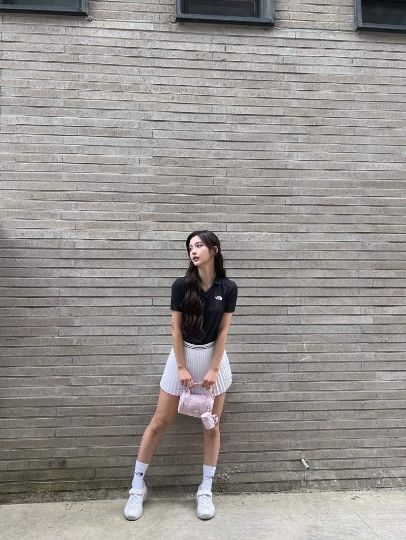 NMIXX's Seoyun (Winner of Prettiest Baby Pageants) Proves Why This Summer Sports Look Is Suddenly Everywhere