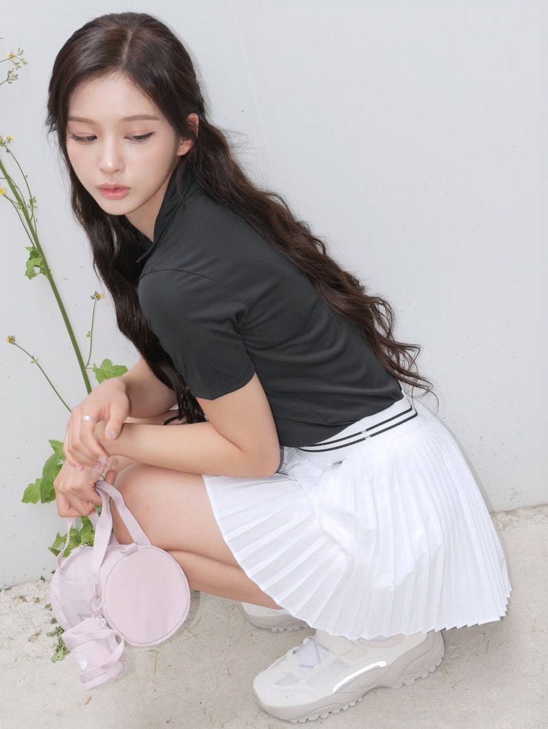 NMIXX's Seoyun (Winner of Prettiest Baby Pageants) Proves Why This Summer Sports Look Is Suddenly Everywhere