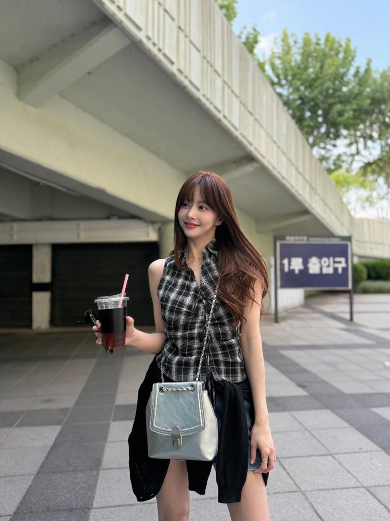 39 Years Old, Into MMA & Freediving—Han Bo-reum's New York Wardrobe Proves Youth Isn't a Setting, It's a Vibe