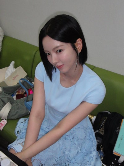 7 Years as a Yoga Instructor, Now Plotting Revenge in Weezer—Nam Sang-ji's Casual-Cool Coding