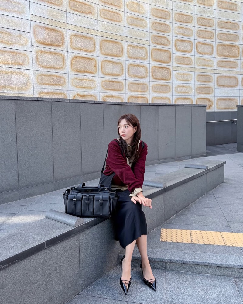 From Street Cast to Global Beauty #1: Soo-bin's Three-Look Masterclass in Proportional Dressing