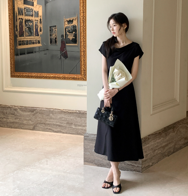 One Wedding Guest Dress Ends 3 Days of 'What Do I Even Wear?' Panic—And It's This Boat-Neck Silk Slip