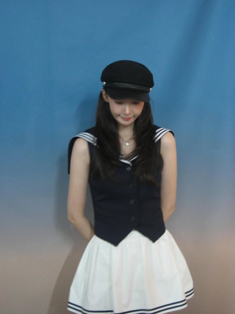 Anyone That Gorgeous Should Be Street-Cast, Right? Not Yoona.