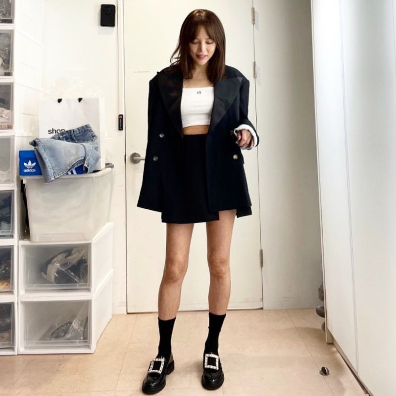 Miss Korea Seoul Contestant Turned Busan Actress: Park Si-yeon's Summer Rotation From Fresh to Edgy to Chic