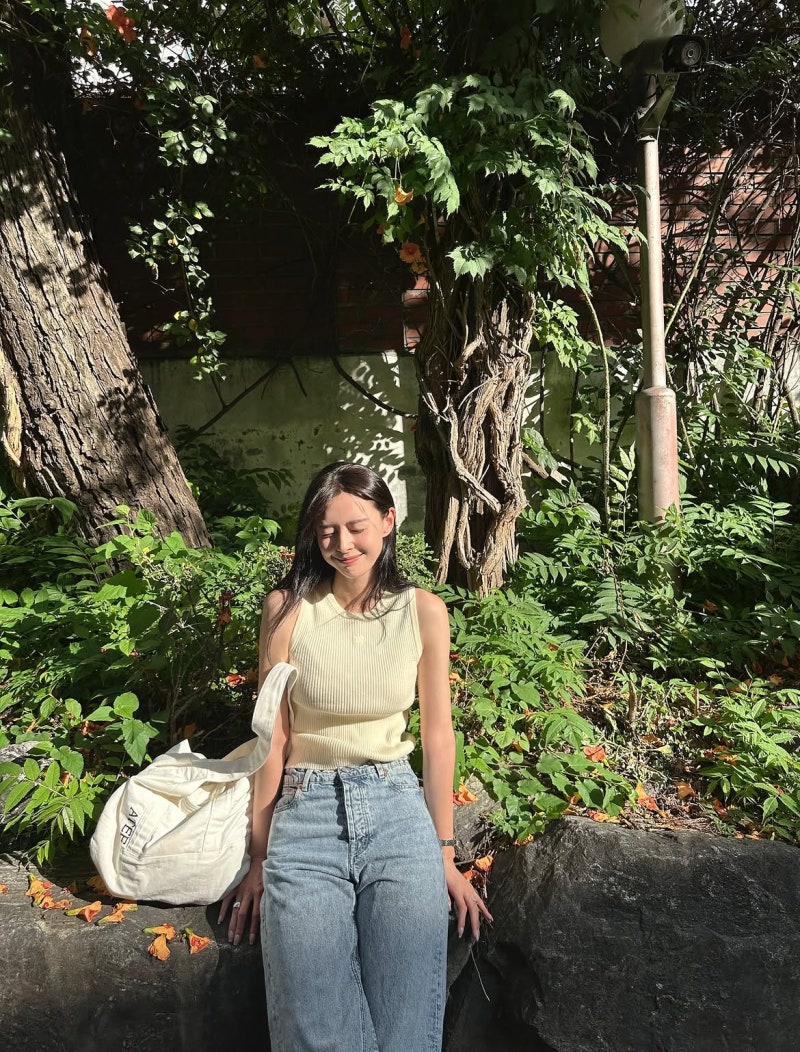 Kwon Na-rae: From K-Pop Idol to Pilates-Focused Actress—And Her Three-Look Summer Proof