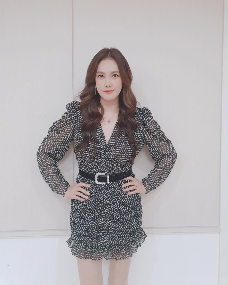 This K-Pop Singer Was the First Korean to Walk Chanel's Runway as Main Model