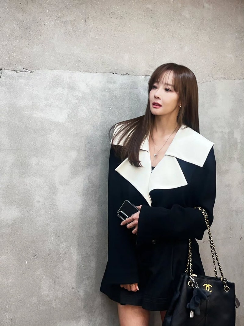 So Yujin's Quiet Charity: An Actress Who Proves Mom-Style and Minimalism Aren't Boring