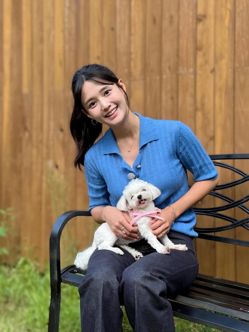 From Nation's Filial Daughter to Multihyphenate: Actress Nam Bo-ra Goes Mattera in a Daisy Wrap Dress
