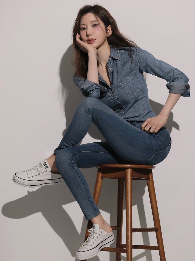 Shooting Sports Star to Fitness Icon: Ye Jeong-hwa's Hawaii Golf Wardrobe Decoded