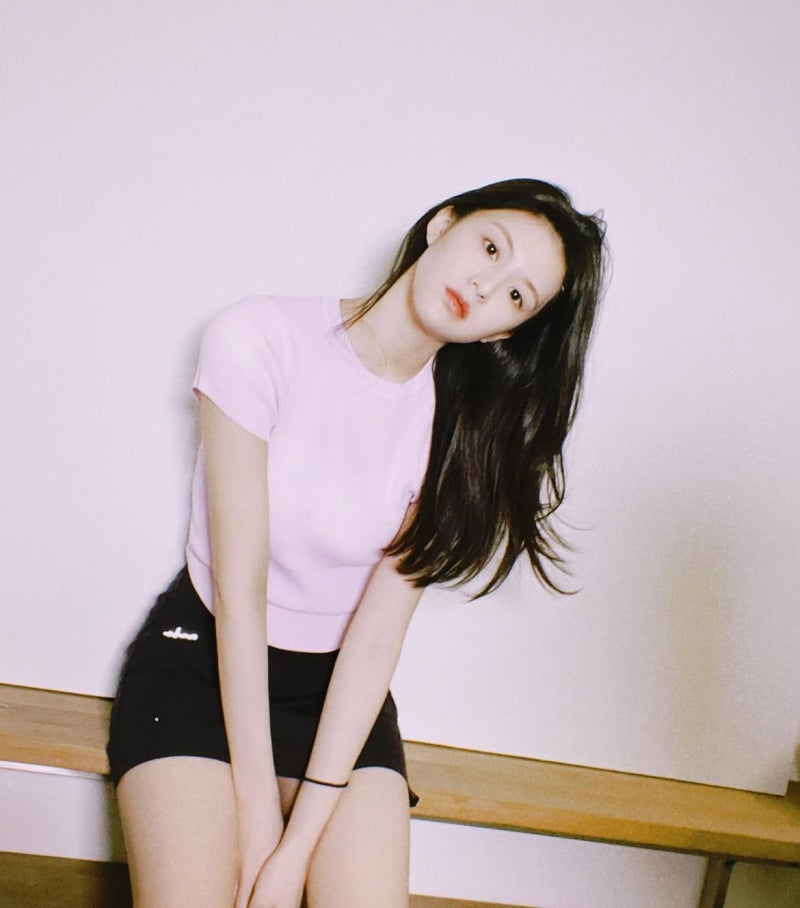 Ko Yun-jung: Seoul National grad, art major, Chanel ambassador—why she built a career from her own money, and how she dresses now