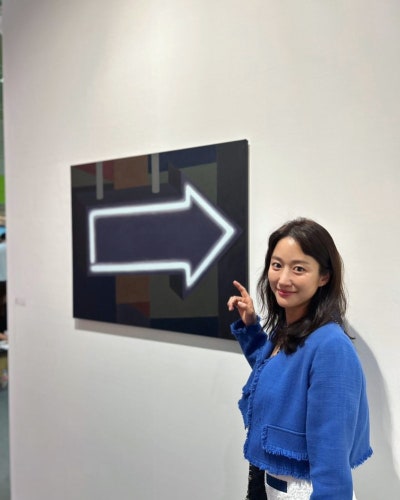 24-Hour Spin Energy: How Jeon Hye-bin's Hokkaido Wardrobe Proves Chameleon Dressing at Its Peak