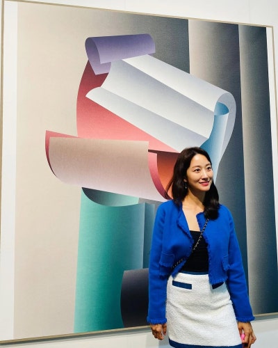 24-Hour Spin Energy: How Jeon Hye-bin's Hokkaido Wardrobe Proves Chameleon Dressing at Its Peak