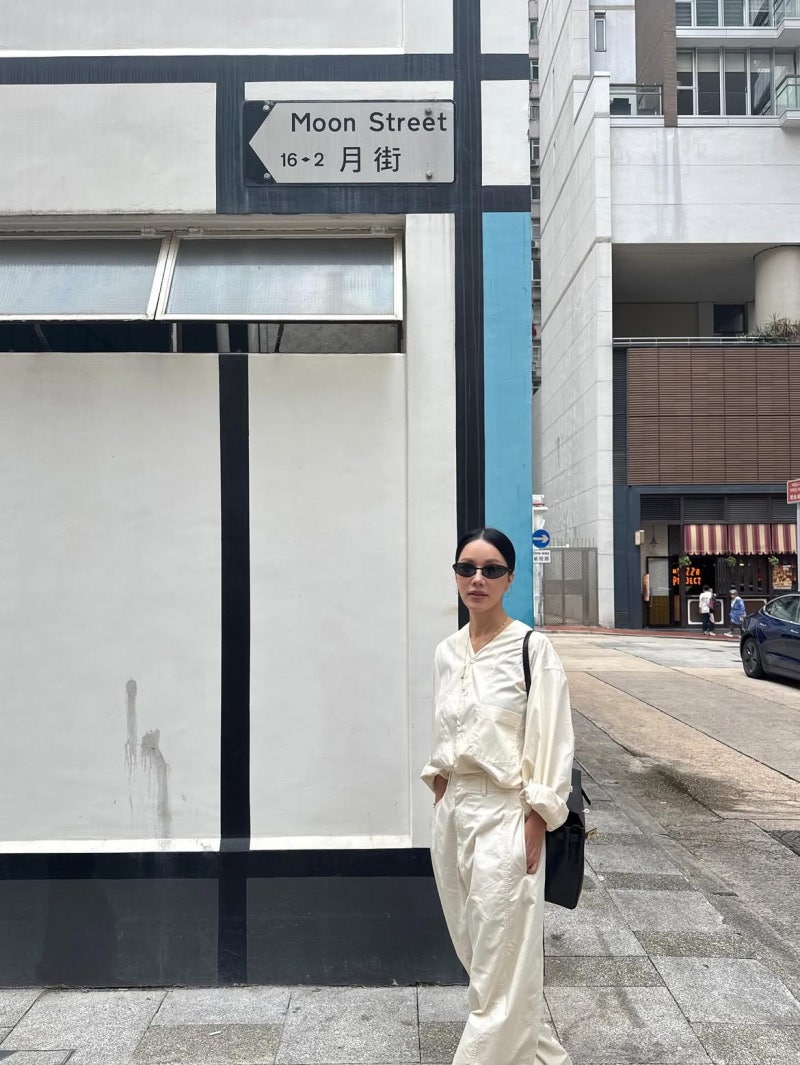 She Broke the Rule That Female Dancers Have Short Careers—34 Years In, She's Mastering Minimalist All-Black and Tonal Elegance