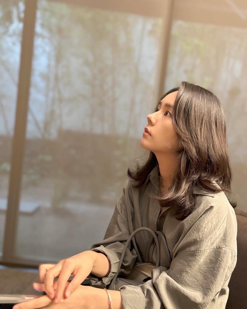 Everyone Knew Her as a Screen Goddess. Then She Went on a Variety Show and Everything Changed: Han Ga-in Nails Autumn Casual in Three Unexpected Ways