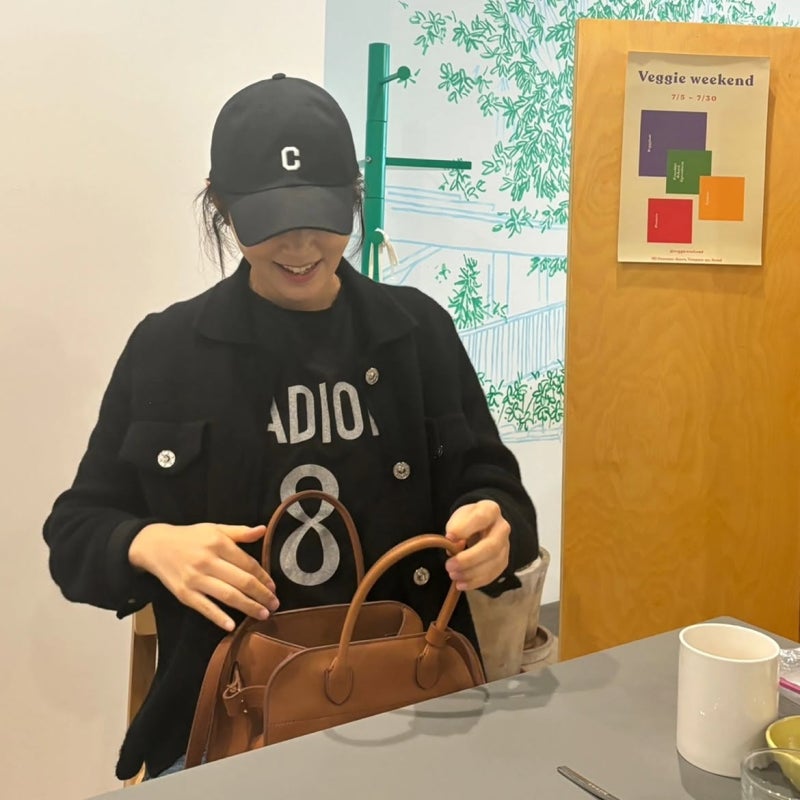 Everyone Knew Her as a Screen Goddess. Then She Went on a Variety Show and Everything Changed: Han Ga-in Nails Autumn Casual in Three Unexpected Ways
