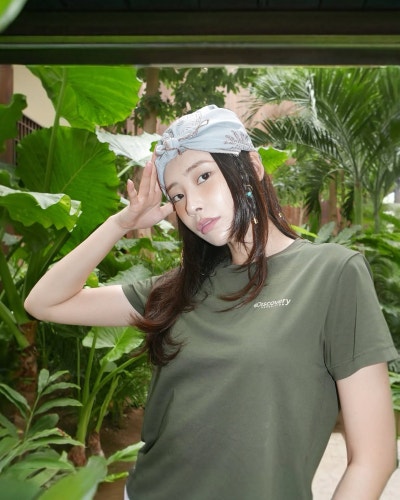Icy Gaze, Warm Heart: Ki Hee-hyun's Activewear and Travel Looks Prove Opposites Can Coexist