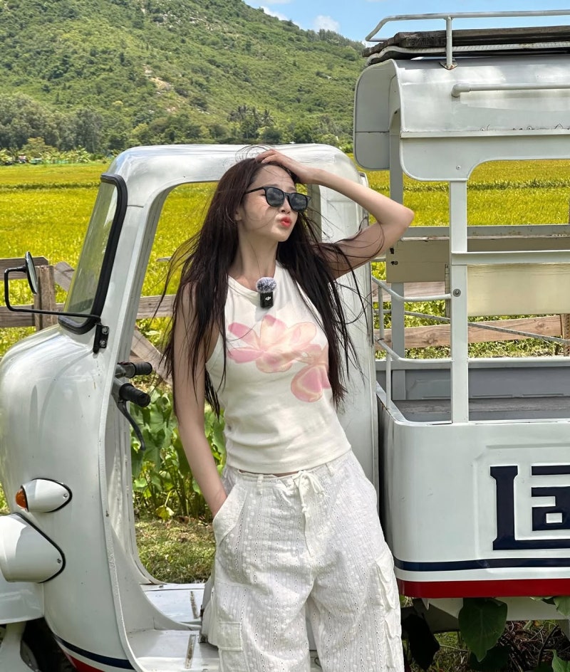 Summer Energy: You Ji-ae Moves Through Travel Vibes—Floral, Varsity, Color-Block, and Mint Moments