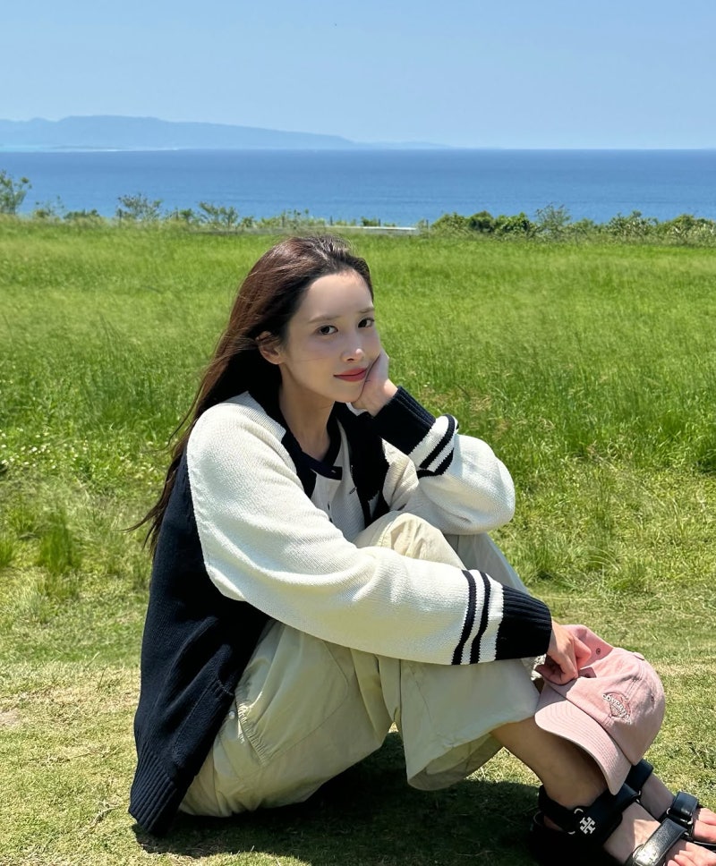 Summer Energy: You Ji-ae Moves Through Travel Vibes—Floral, Varsity, Color-Block, and Mint Moments