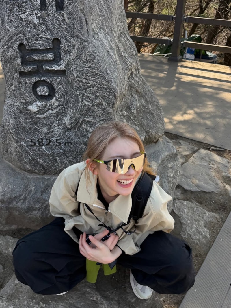 Center Energy: Lee Chae-yeon's Performance Queen Aesthetic in Hiking Gear and Sequins