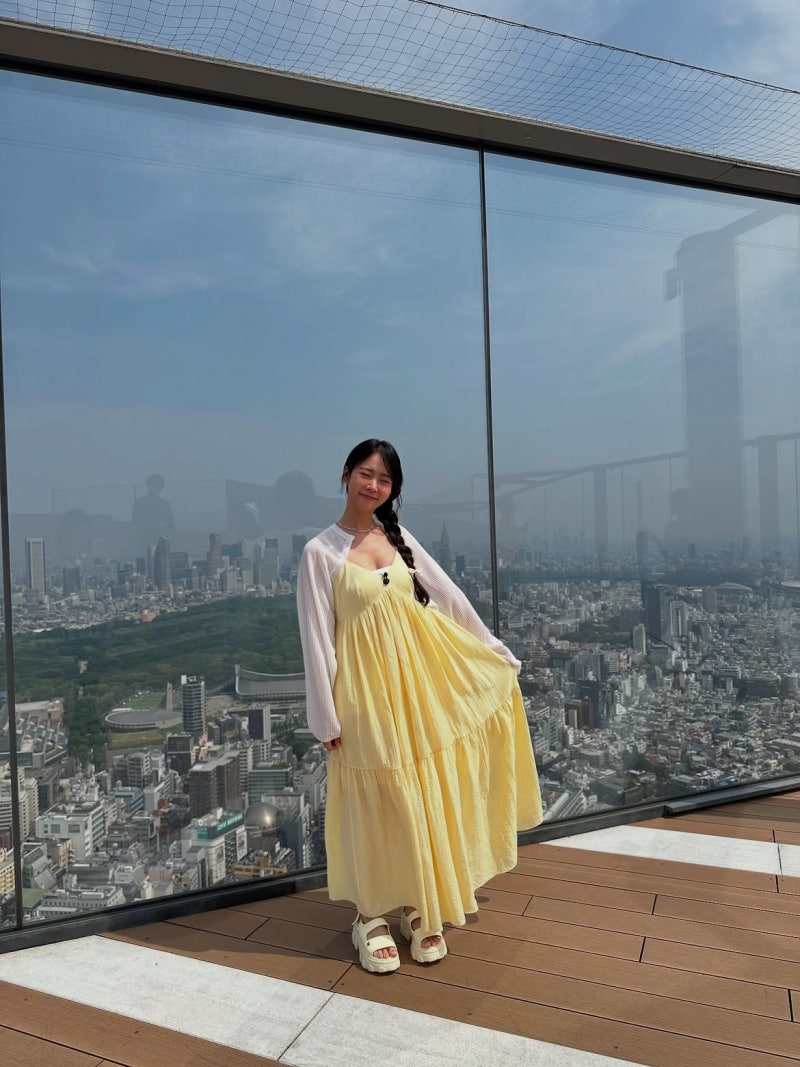 Han Seung-yeon's Tokyo Minimalism—How a Real Estate Mogul Rocks Delicate Femininity