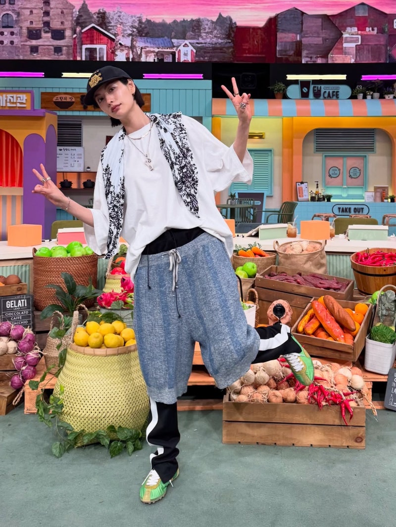 Beauty That Takes Its Own Risks: How Nana Wears Comfort Into Confidence