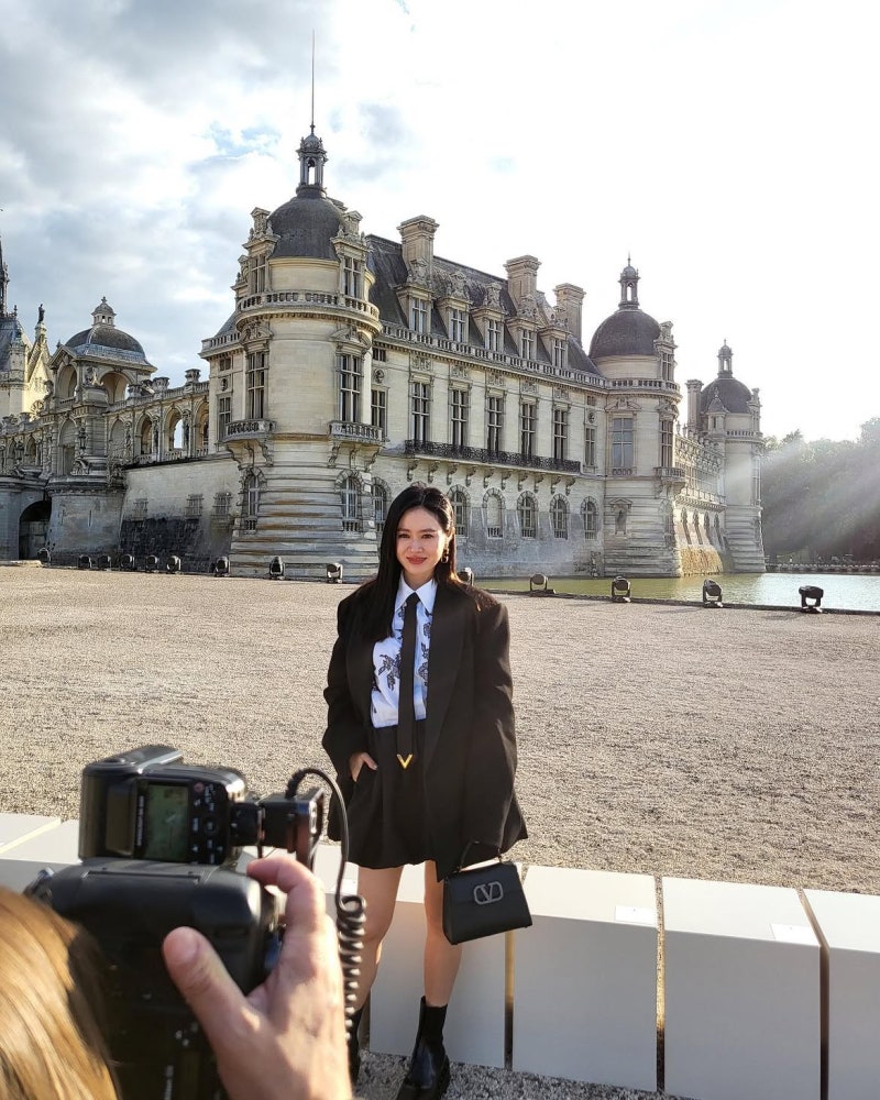 Son Ye-jin's Autumn Wandering: Four Locations, Four Utterly Different Vibes, One Unshakeable Presence