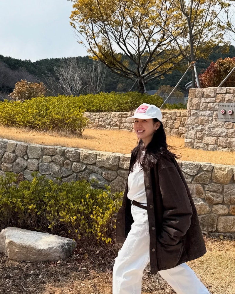 Son Ye-jin's Autumn Wandering: Four Locations, Four Utterly Different Vibes, One Unshakeable Presence