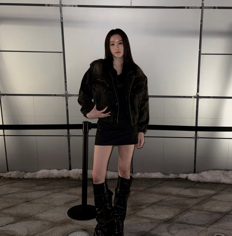 No Makeup is the Best Makeup: How Park Yu-Na Pulls Off Undone Style at 168cm