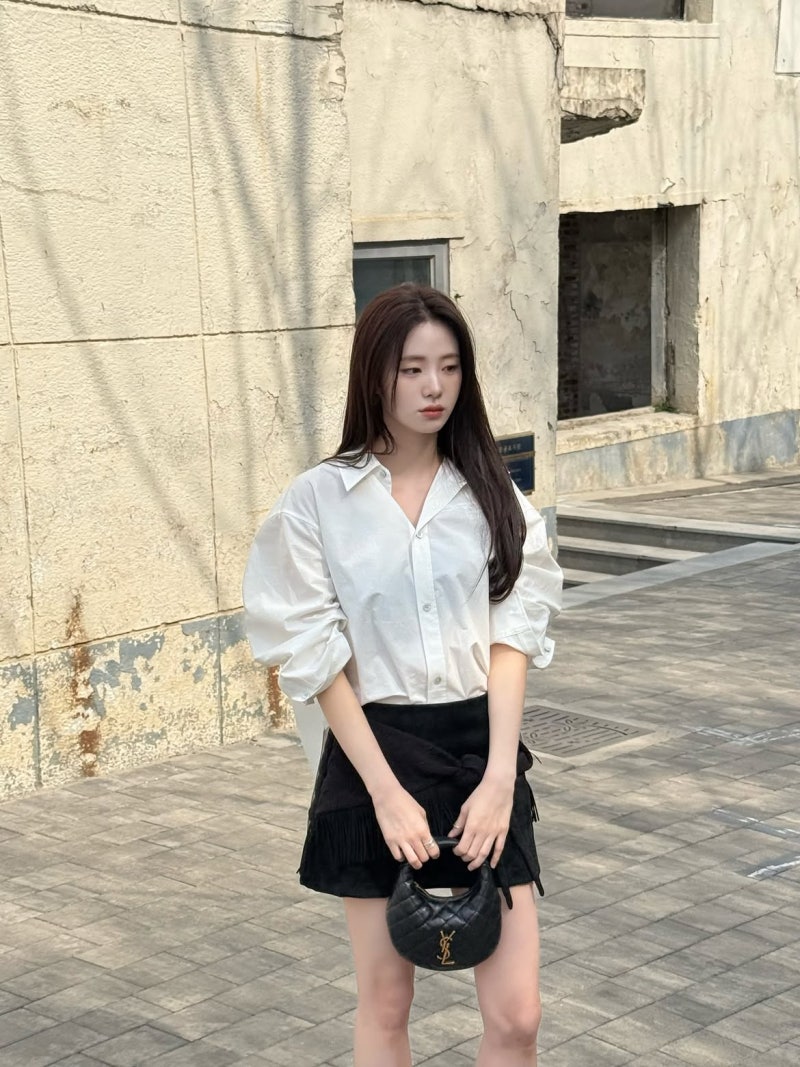 New Actress, Same Outfit Energy: How Cynthia Wears 5 Different Looks and They All Read Like One Person