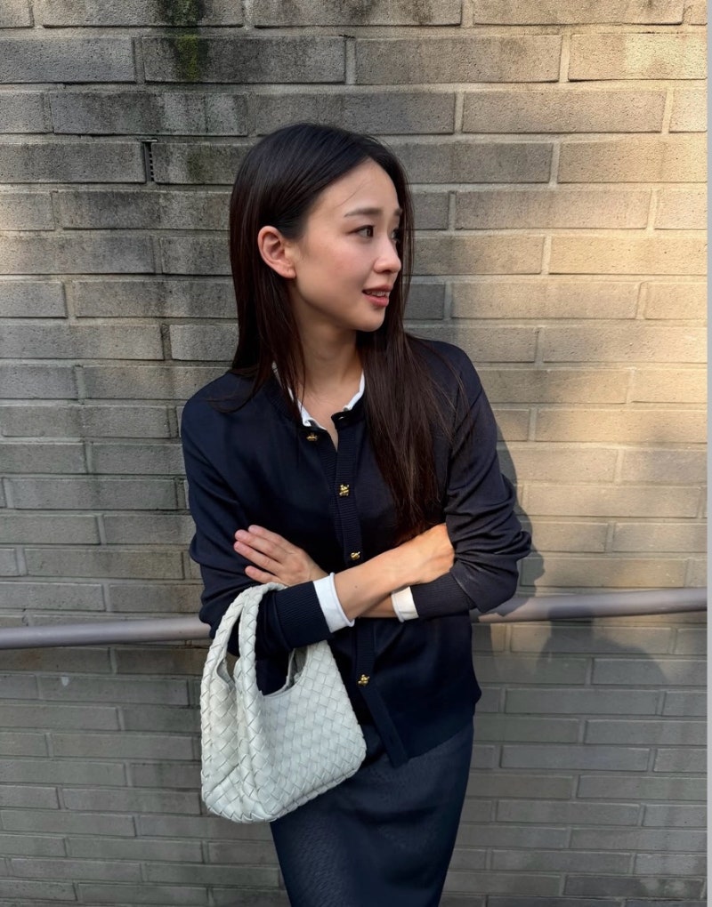 Son Yeon-jae's Cardigan Game Proves Motherhood Didn't Touch Her Glow