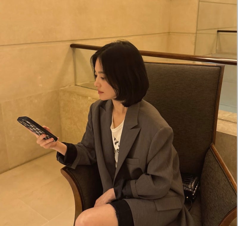 Song Hye-kyo in Paris Just Gave Us the Parisian Blazer Moment We Didn't Know We Needed