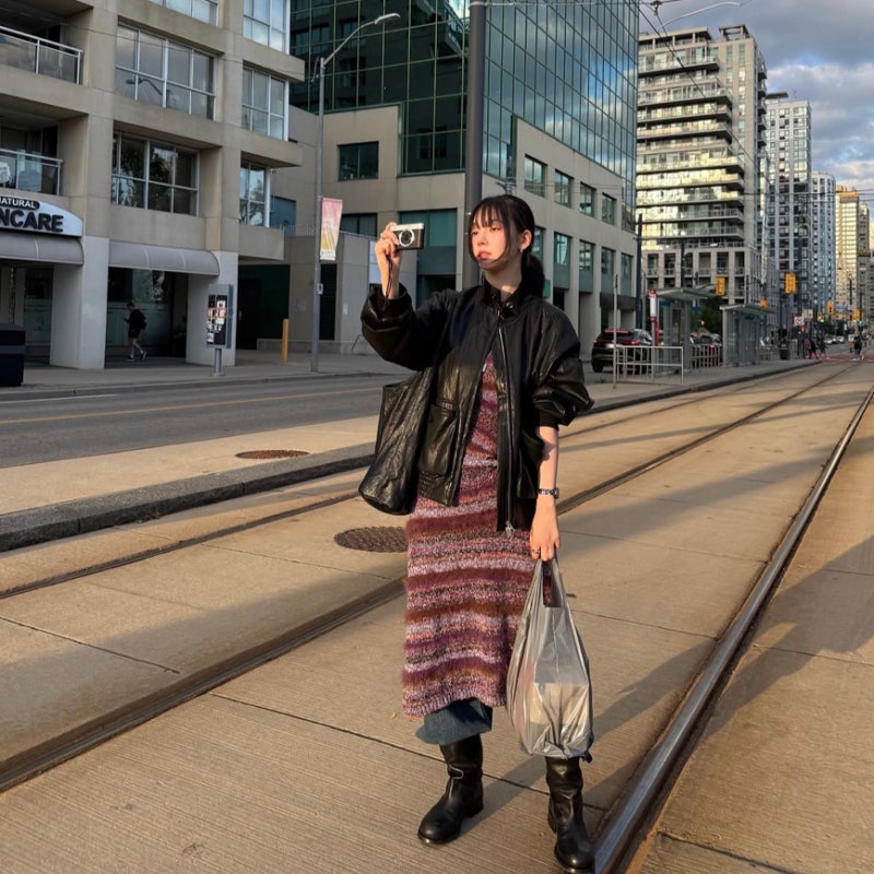 The perfect blend of luxury items... Karina's vintage look featuring a jacket in the 60,000 won range