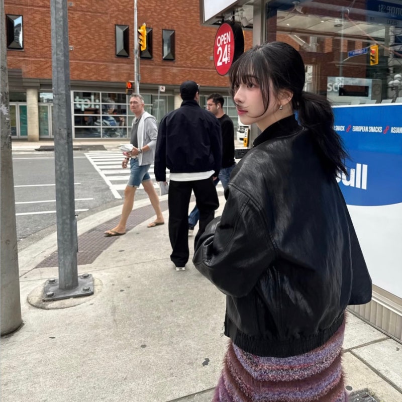 The perfect blend of luxury items... Karina's vintage look featuring a jacket in the 60,000 won range