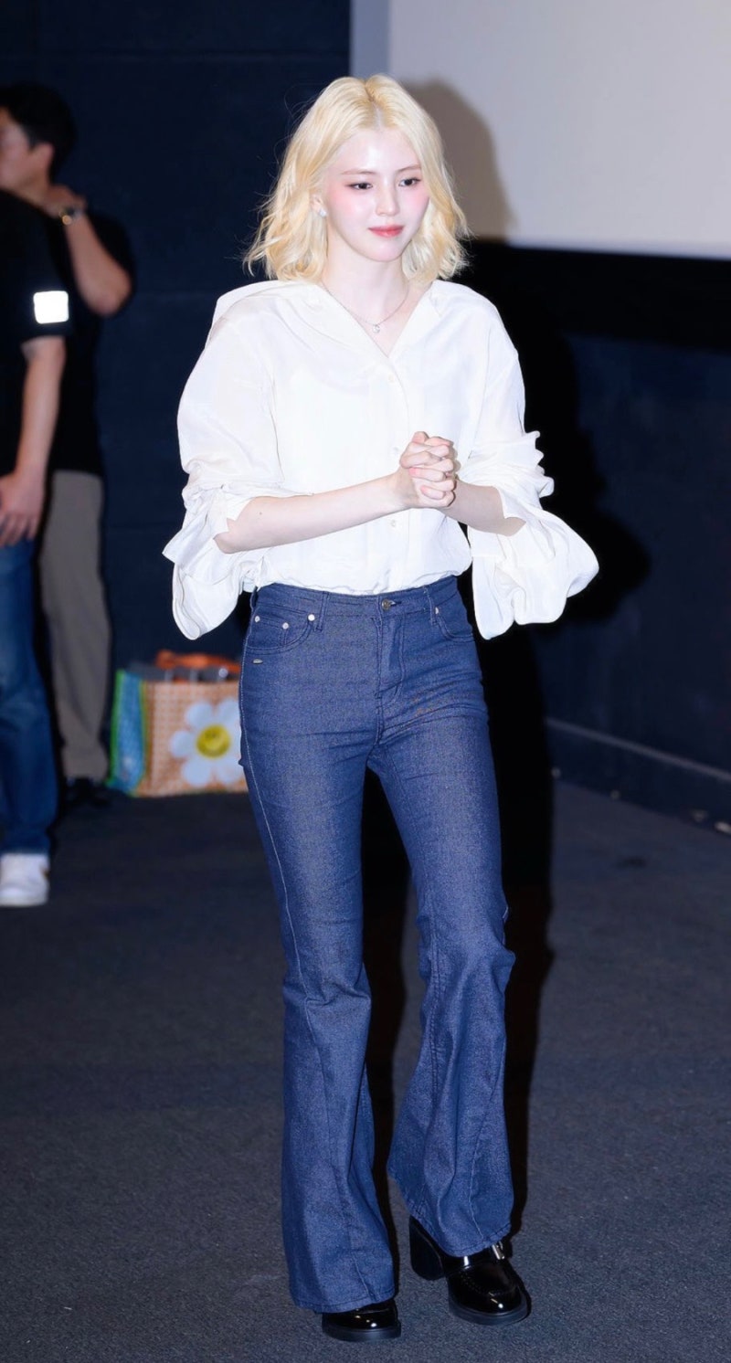 They said it would be polarizing... but Han So-hee's blonde hair is now a huge hit.