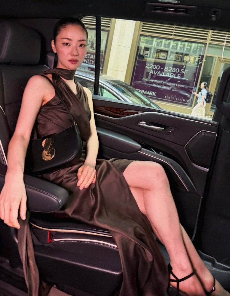 Ralph Lauren Chu Goo-mi... Celebrity jacket fashion with a great vibe
