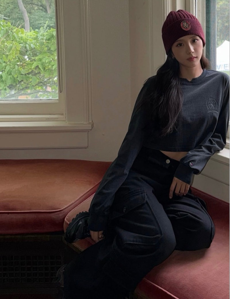 Celebrity daily looks that become legendary even when dressed casually