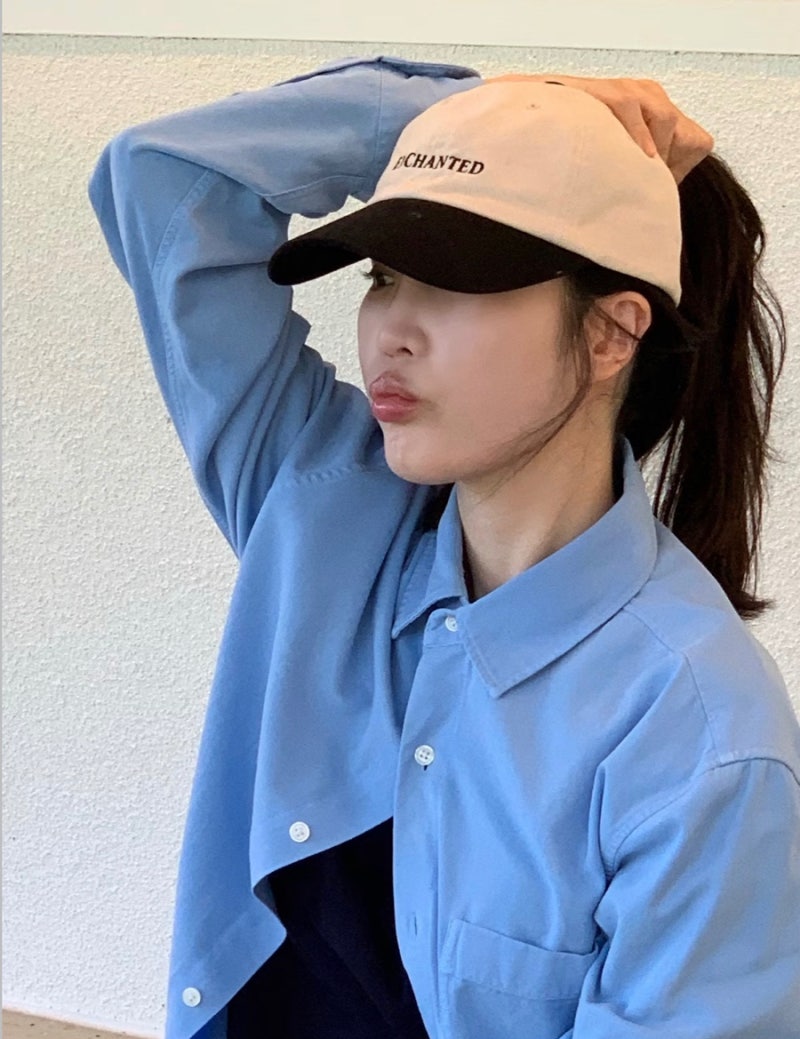 How to wear shirts these days... Celebrity daily look fashion that rejects the ordinary