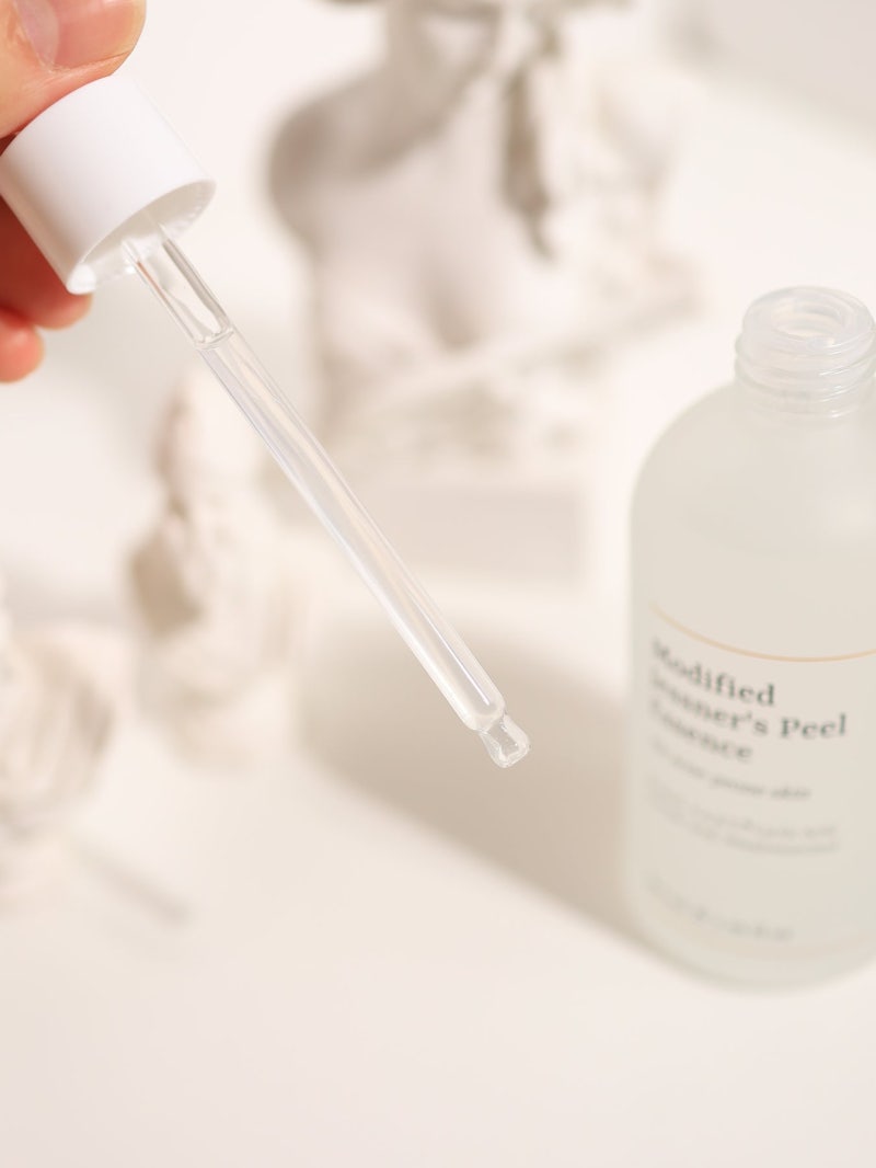 Sebum softening ampoule and acne ampoule reviews; facial exfoliation and trouble management happen at the same time.