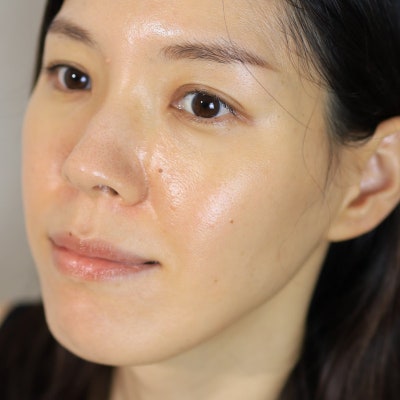 Sebum softening ampoule and acne ampoule reviews; facial exfoliation and trouble management happen at the same time.