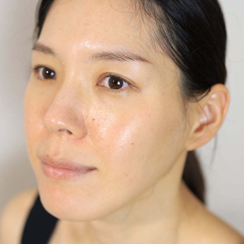 Sebum softening ampoule and acne ampoule reviews; facial exfoliation and trouble management happen at the same time.