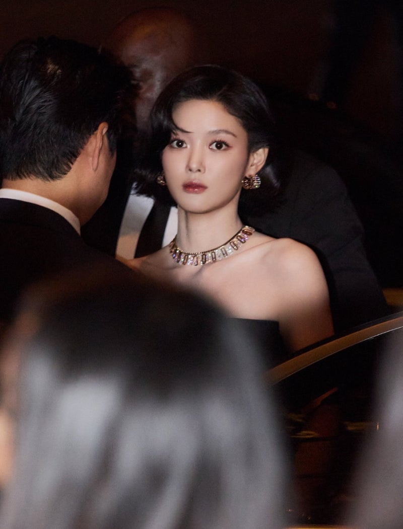 A celebrity who is 27 years old but has grown up elegantly, just as she was during her child actor days.